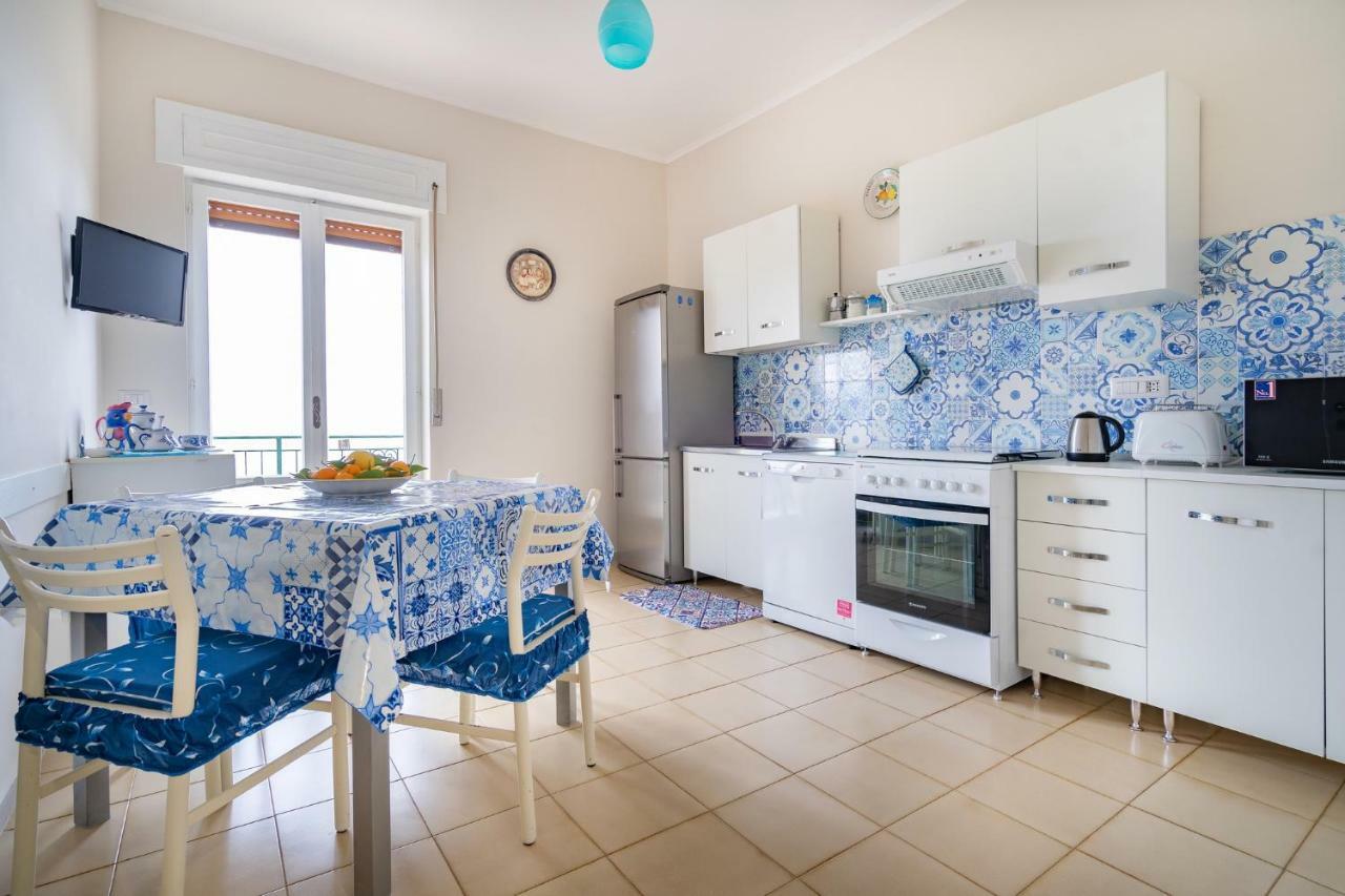 Casa Floriana Apartment วีโกเอเกวนเซ ภายนอก รูปภาพ